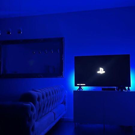 Moderne Wohnung Mit 4 Betten ボーフム エクステリア 写真