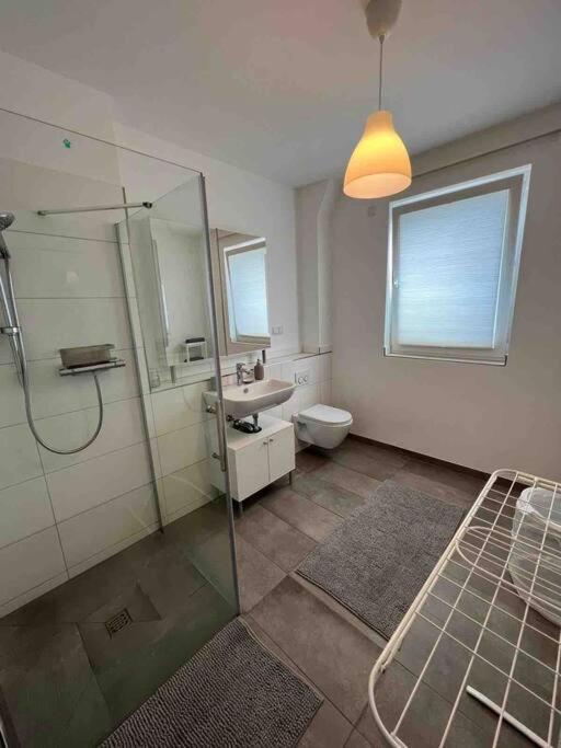 Moderne Wohnung Mit 4 Betten ボーフム エクステリア 写真