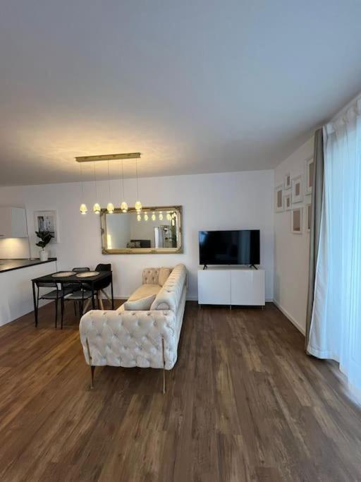 Moderne Wohnung Mit 4 Betten ボーフム エクステリア 写真